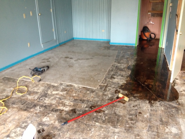 Removing Vct Staining Concrete, How To Remove Tile Mastic From Cement Floor